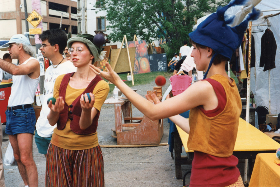photo 1er Îlot Fleurie : Plywood Stock 1995 
