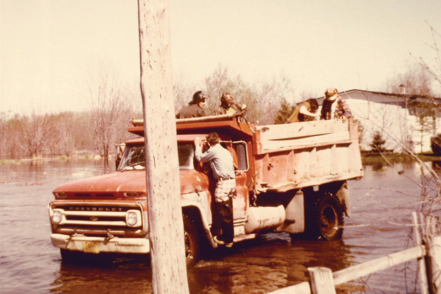 photo Rivières et lacs (Barrages, inondations)
