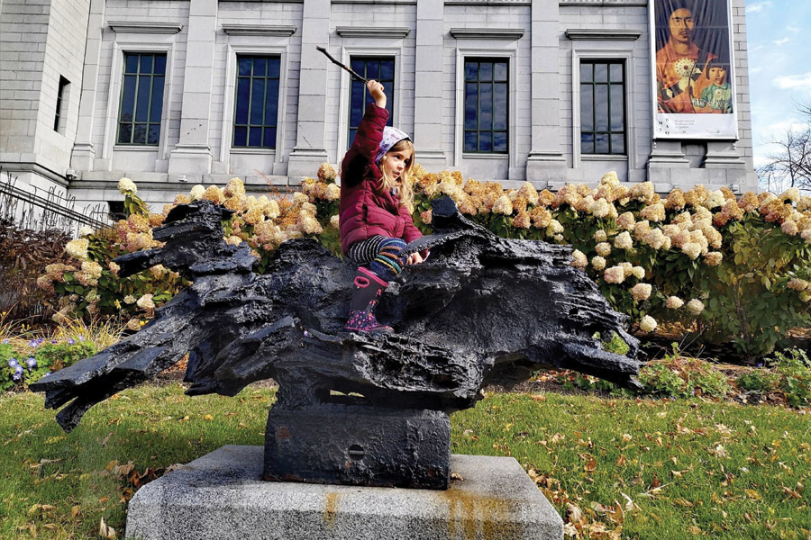 photo L'œuvre monumentale du sculpteur Armand Vaillancourt au Québec